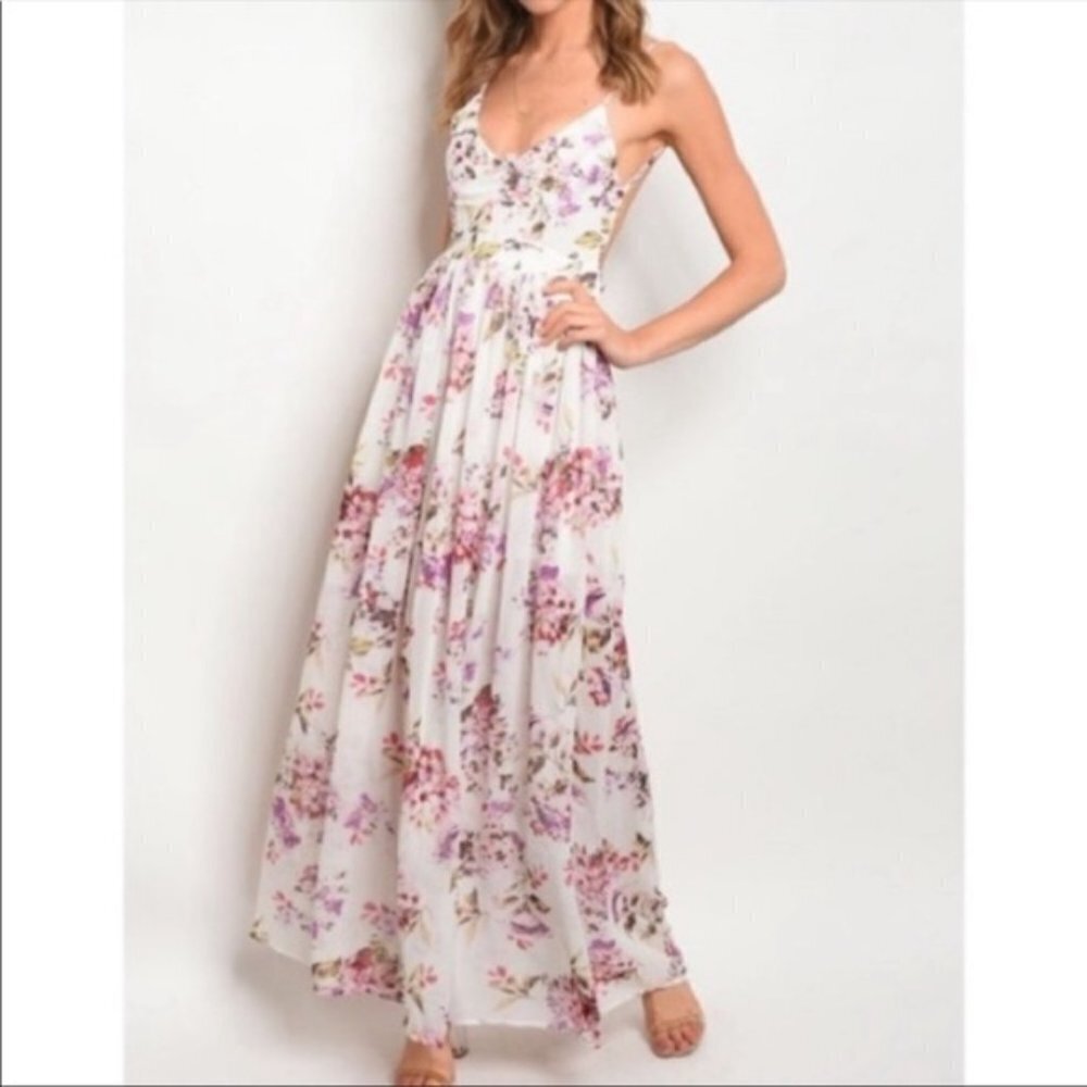 COPY - Beautiful Flowy Flower Dress Miss Avenue